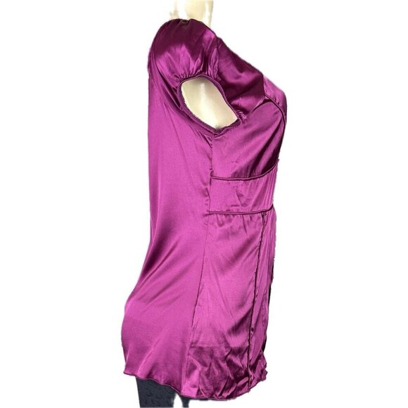 Shine NY L Red Violet Silk V-Neckline Slit Front Button Detail Cap Sleeve Blouse - Picture 3 of 6